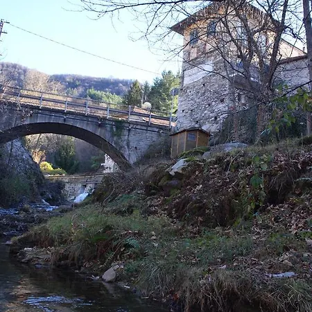 Feriehus La Torretta Sul Fiume Agrano